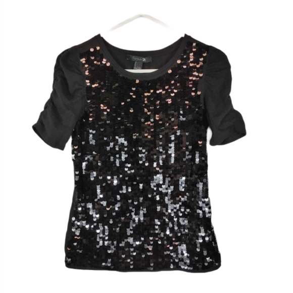 Forever 21 Tops - Forever 21 black sequins short sleeve top L
